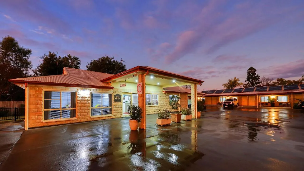 Chinchilla White Gums Motor Inn 4*,